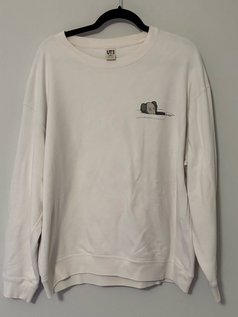 KAWS x Uniqlo UT Companion Graphic Sweatshirt XXL